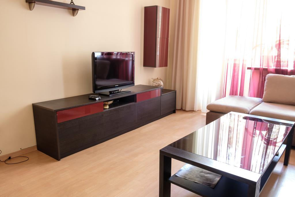 Apartment On Hanrapetutyan Street Jereván Kültér fotó